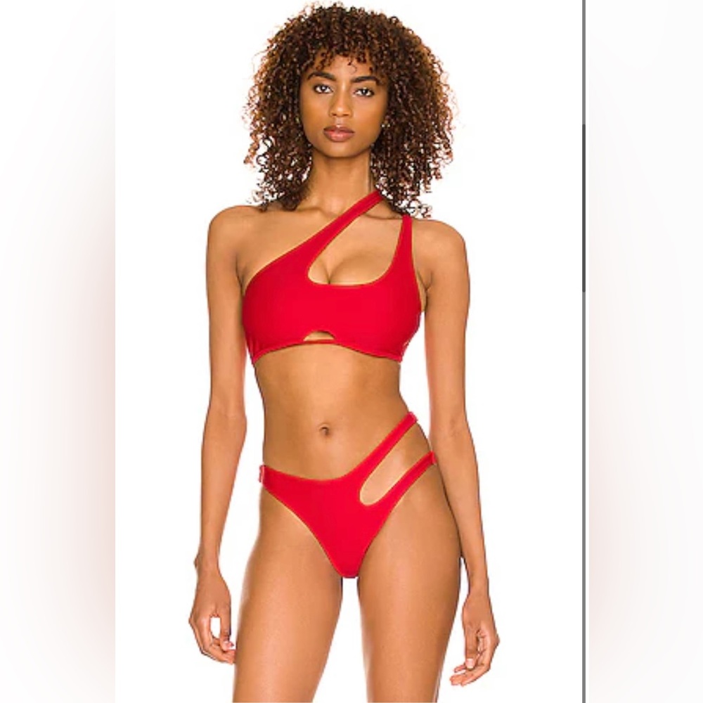 Revolve swimsuit set